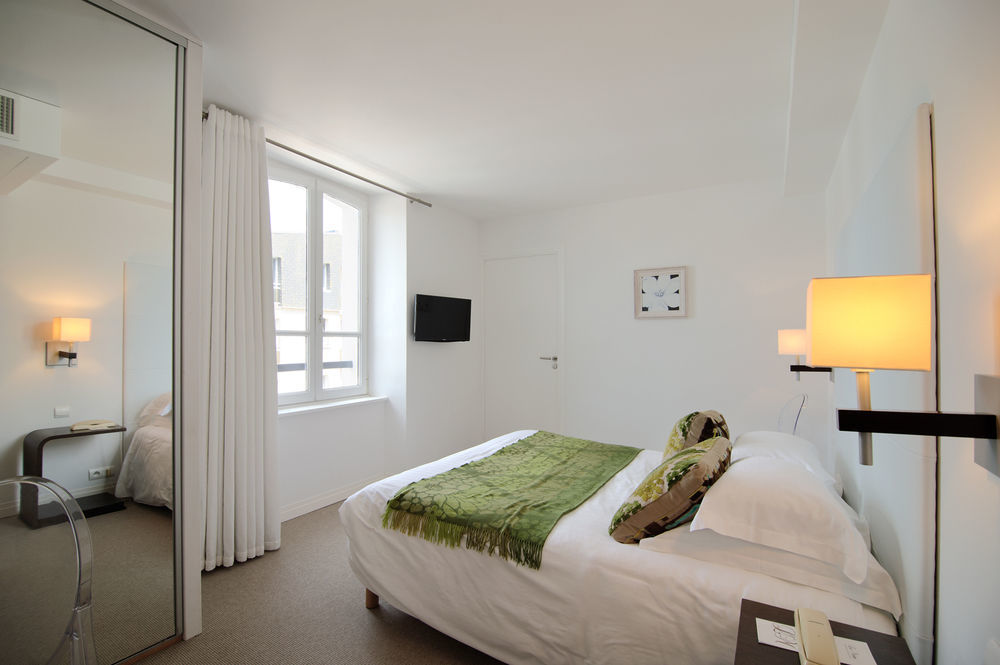 Hotel La Marine บาร์เนอวีย์-แกร์เตอเร ภายนอก รูปภาพ
