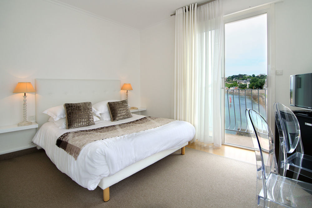 Hotel La Marine บาร์เนอวีย์-แกร์เตอเร ภายนอก รูปภาพ