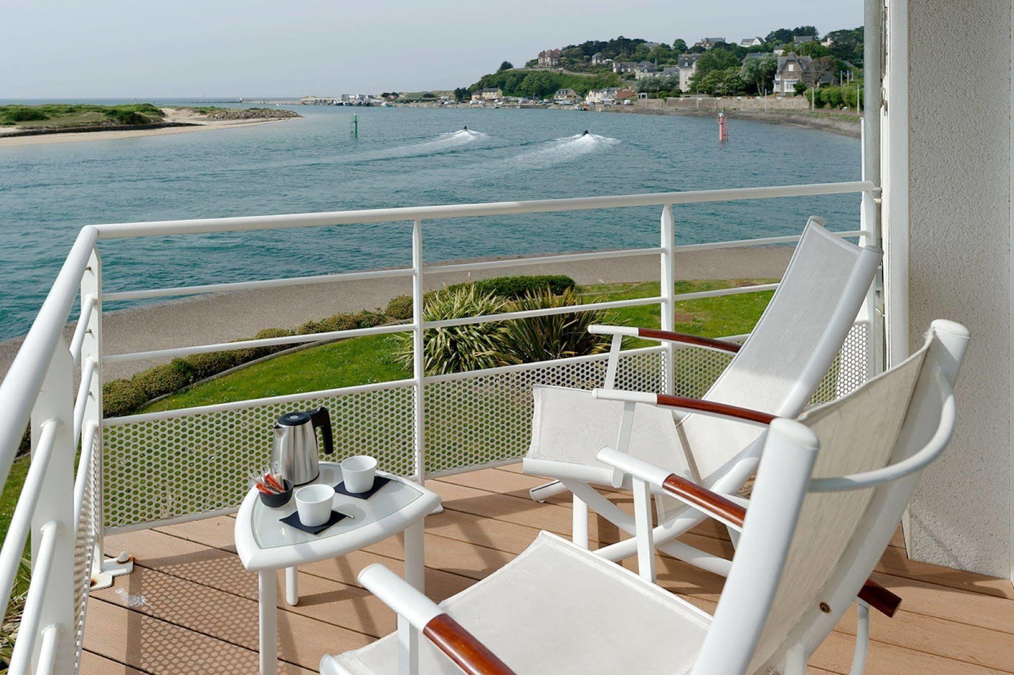 Hotel La Marine บาร์เนอวีย์-แกร์เตอเร ภายนอก รูปภาพ